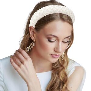 Elegant Cream / White Faux Pearl Beaded Bridal Padded Headband EUC